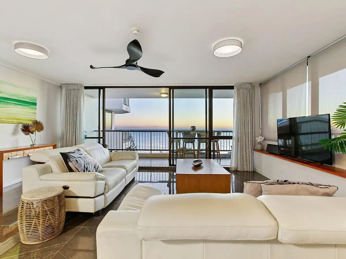 Seaview 31 Luxurious Beachside Two Bedroom Apartment In Seaview Resort With Stunning Views Mooloolaba Australia